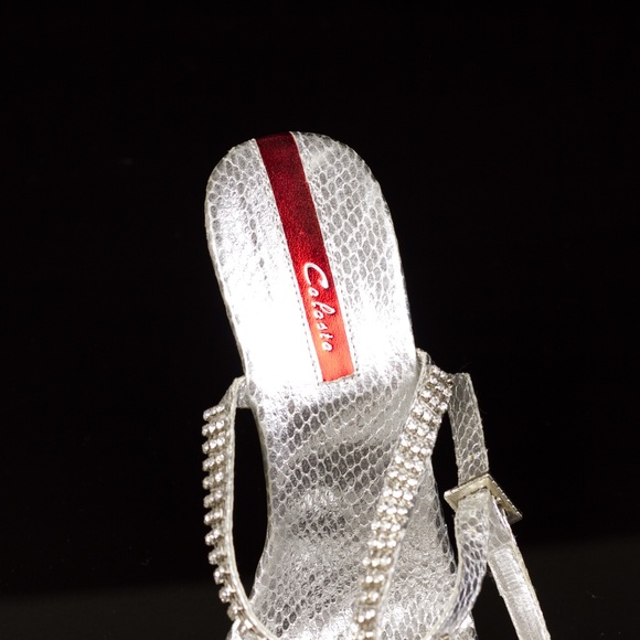 Celeste Woman Hills. - Picture 3 of 5